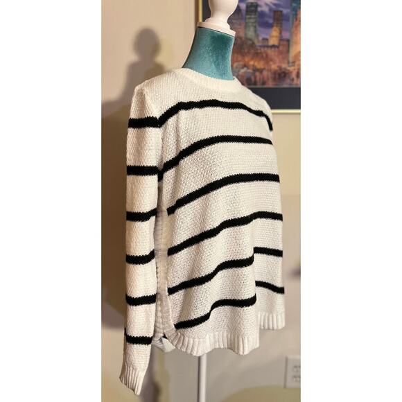 NWTO Pink Clover striped sweater - Picture 2 of 7